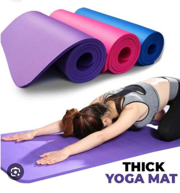 Yogamat Thick Yoga Mat Fitness & Exercise Mat (random Color)